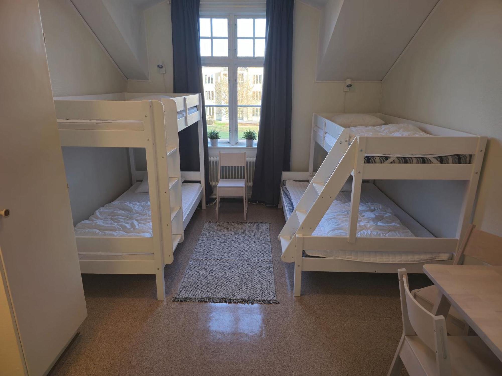 Ronneby Brunnspark Vandrarhem Och B&B Ngoại thất bức ảnh