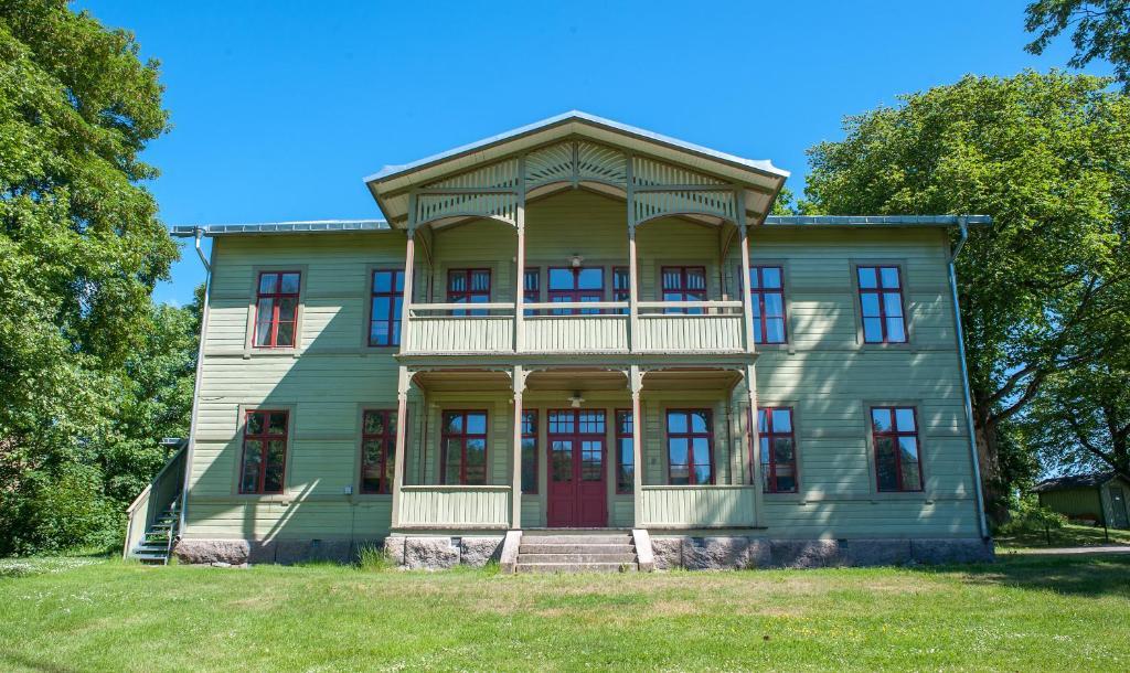 Ronneby Brunnspark Vandrarhem Och B&B Ngoại thất bức ảnh